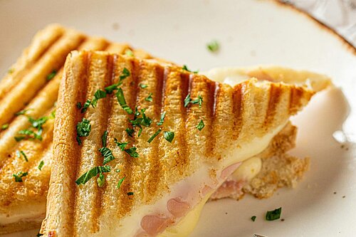 mozzarella toast Sandwich käse