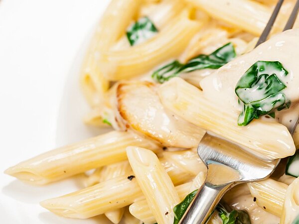 nudeln Käse Ziegenkäse Hähnchenbrust